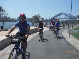 Sydney highlights guided bike tour